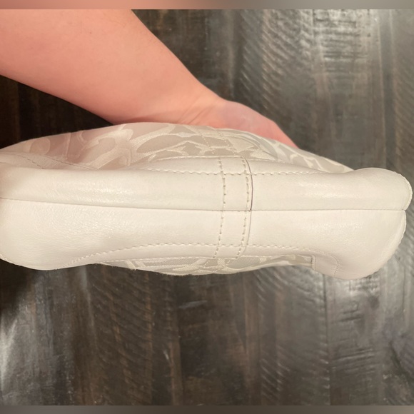 Coach Optic C Small Hobo Bag - Picture 6 of 7